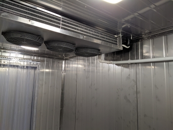 2. Морозильная камера  2,300 х 2,300 х 2,200