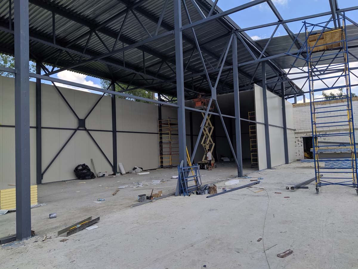 Легкие конструкции из сендвич-панелей